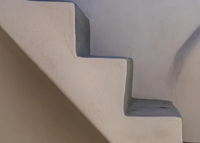 Gemini Cave Mirsini Oia