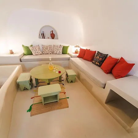 펜션 Gemini Cave Mirsini *